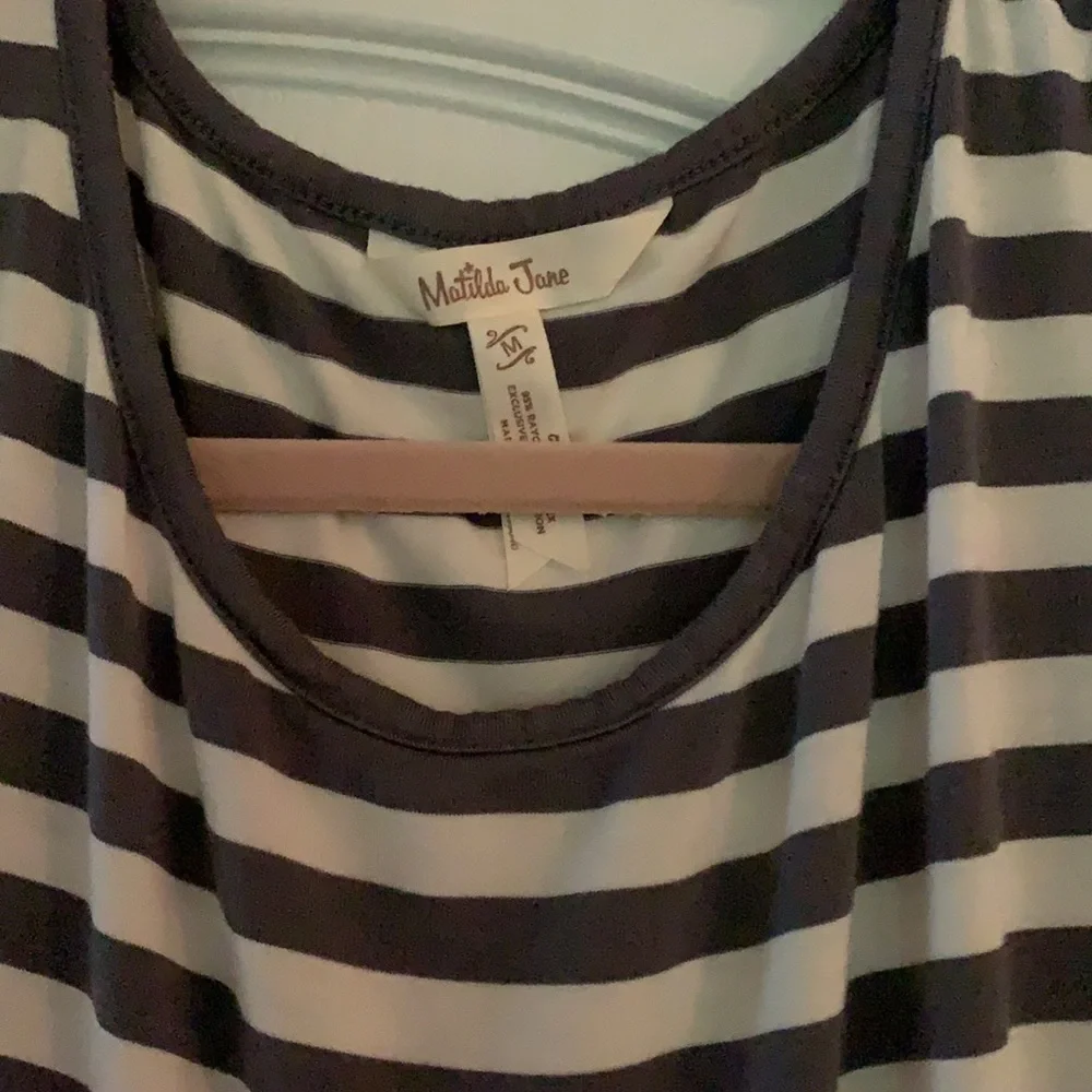 Matilda Jane ladies shirt, like new, size M - Picture 2 of 4